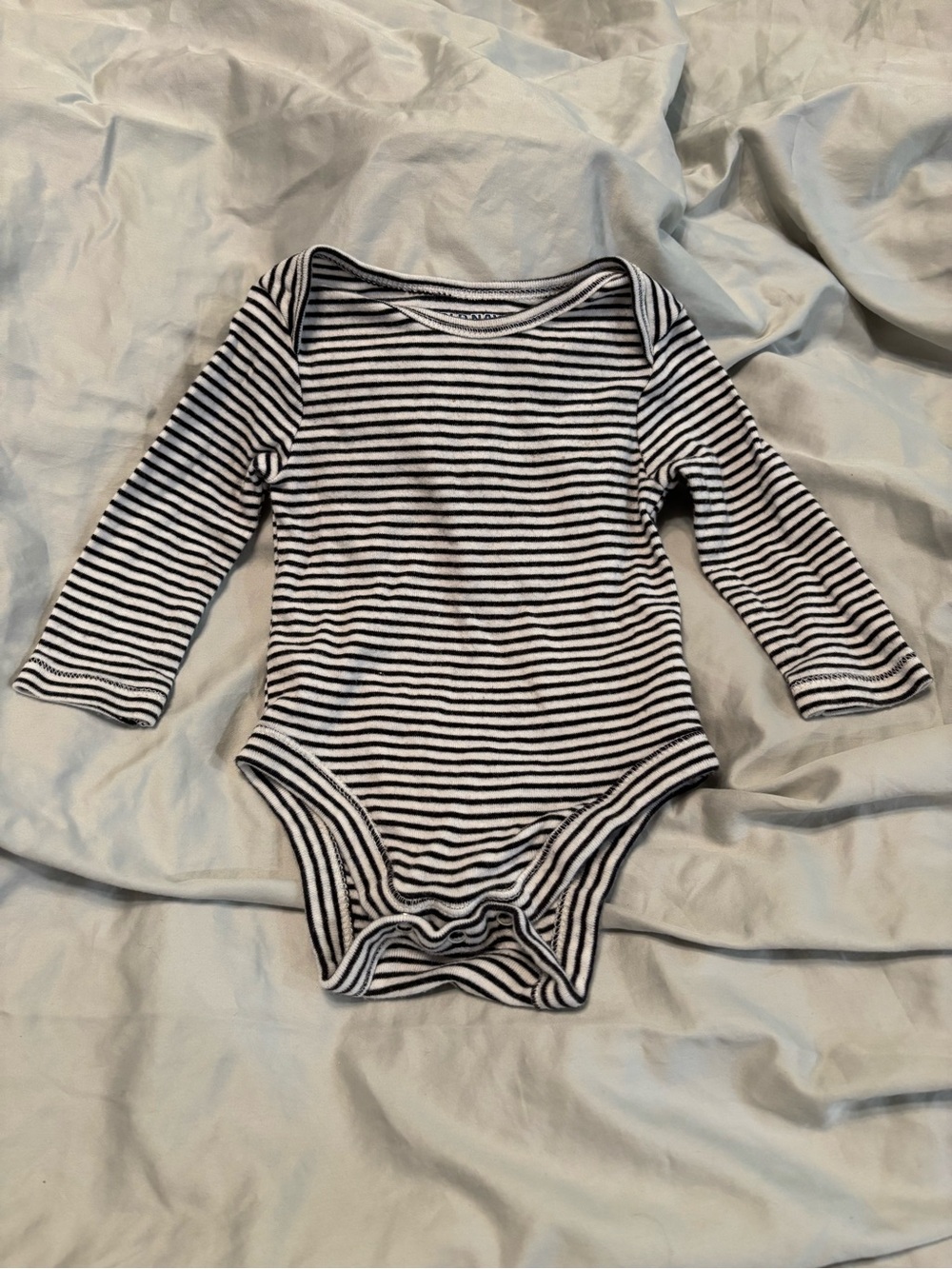 Old Navy Black & White Striped Long-Sleeve Baby Onesie